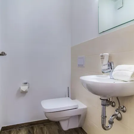Holiday home Lagovida Duenenhaus Comfort Familia B Am Stoermthaler Grosspoesna