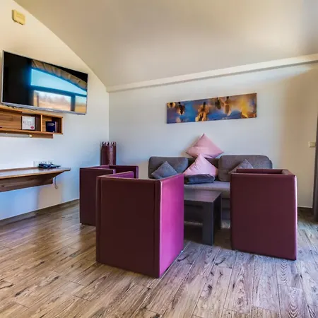 Holiday home Lagovida Duenenhaus Comfort Familia B Am Stoermthaler *